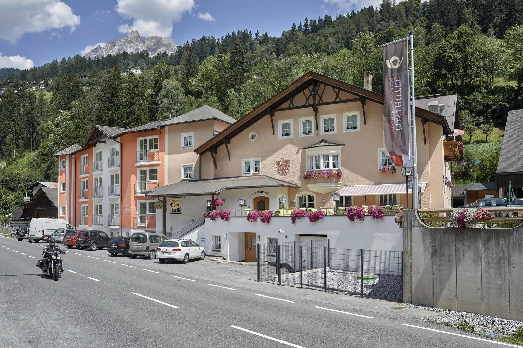 Posthotel Strengen Am Arlberg Zewnętrze zdjęcie